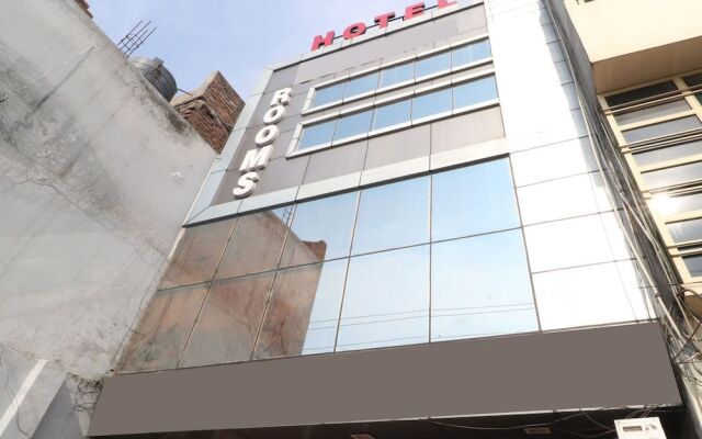 hotelImage