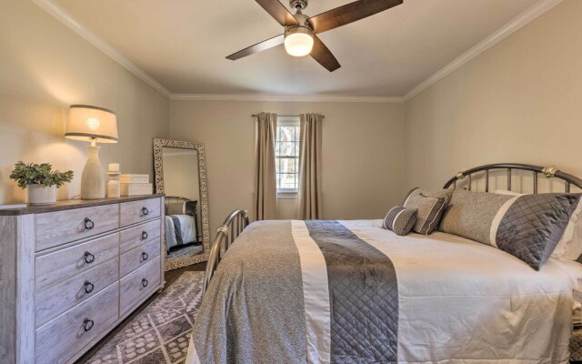 Mattituck Home w/ Fireplaces - Near Wineries