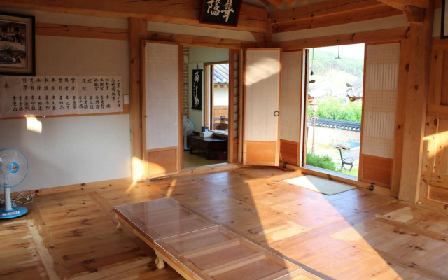 Ongyejongtaek Sambaekdang