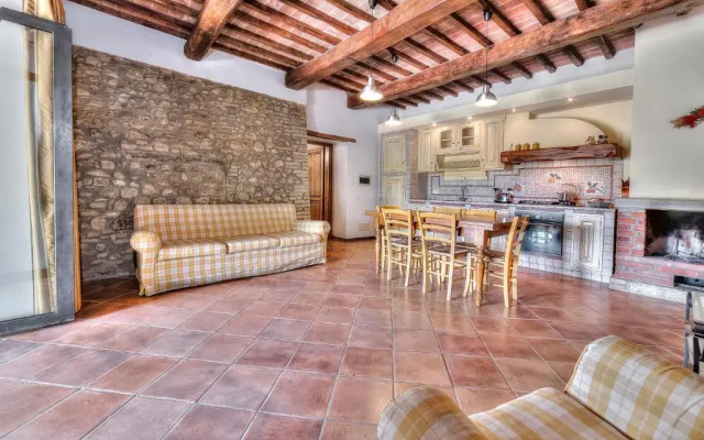 La Valle A Polvereto