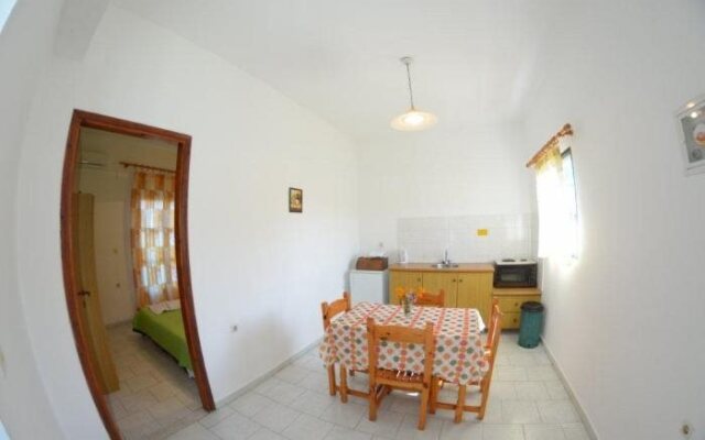 Aspasia Apartments