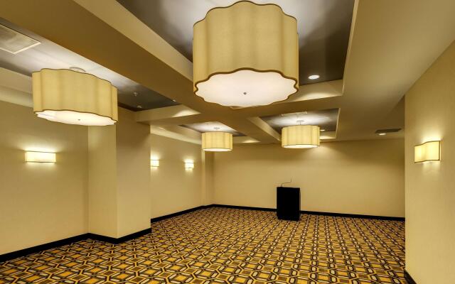 Hampton Inn & Suites New Orleans Downtown (French Qtr Area)