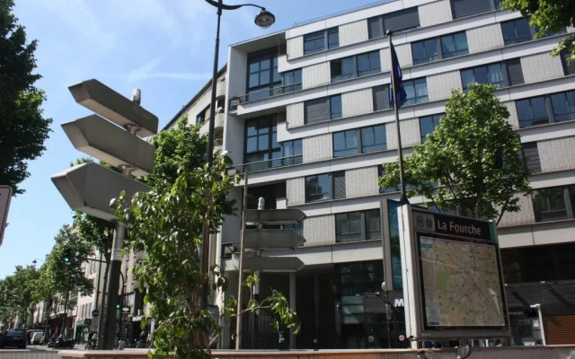 Art Hotel Batignolles