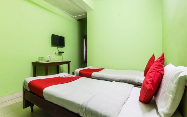 OYO 7934 Hotel Priyodarshani