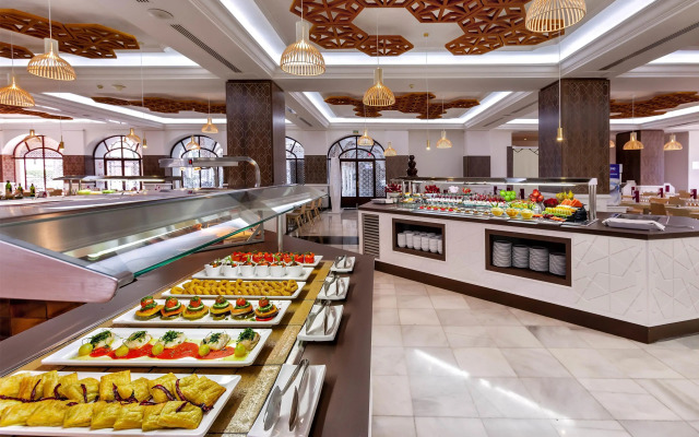 Barcelo Isla Canela Hotel