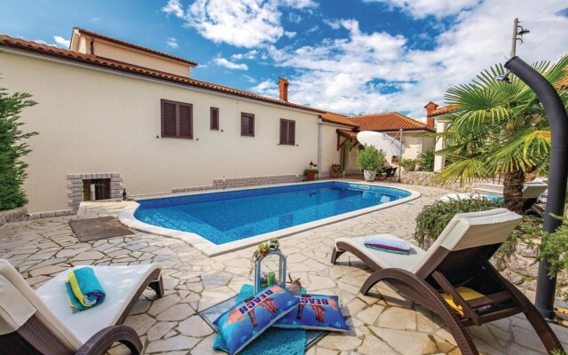 Stunning Home in Rijeka With Wifi and 2 Bedrooms