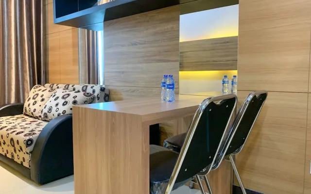 Nice And Strategic 1Br At Sky Terrace Apartment