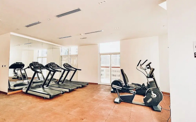 LUX - Binghatti Canal View Suite