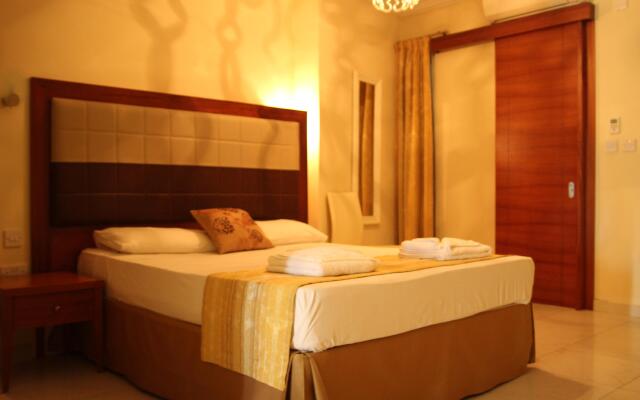 Onyx Suites & Apartments