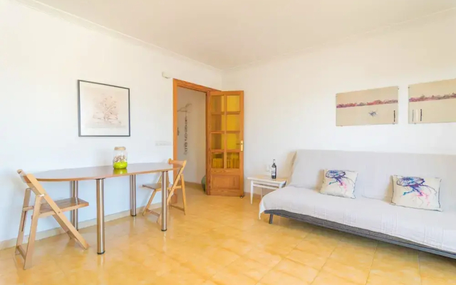 Riandgo in Alc dia With 2 Bedrooms and 1 Bathrooms - Apartment in Alcudia - Photo 2