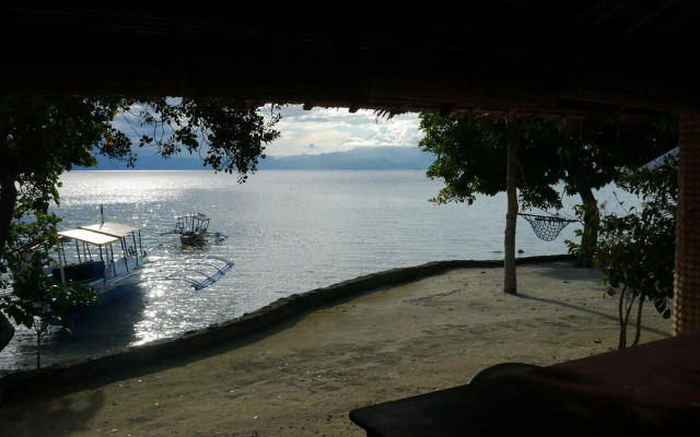 Moalboal T Breeze Coastal Resort