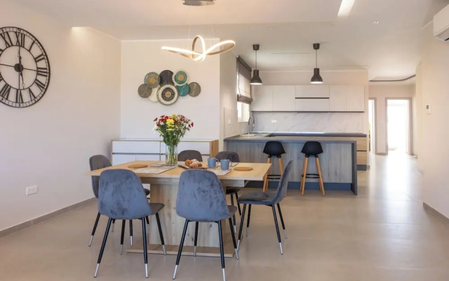 Horizon Suites by the Sea
