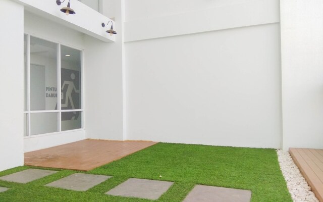 Comfort Studio Apartment At Patraland Urbano