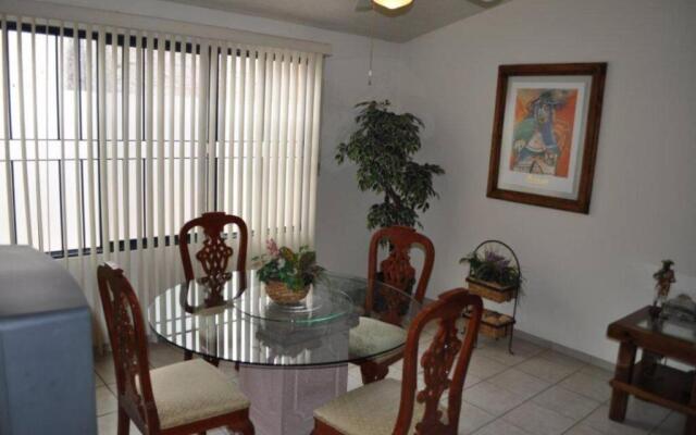 Suite Incomparable Bernardo Quintana 30D