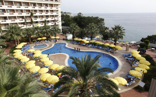Aska Bayview Resort 