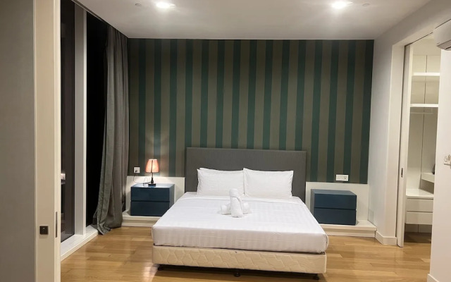 Amazing Pool By Platinum Suites