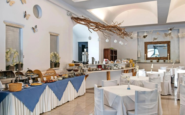 Meltemi Excelsior Suites and Spa