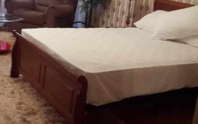 شقه مفروشه للايجار كمبوند أبراج الخليج (Adults Only)