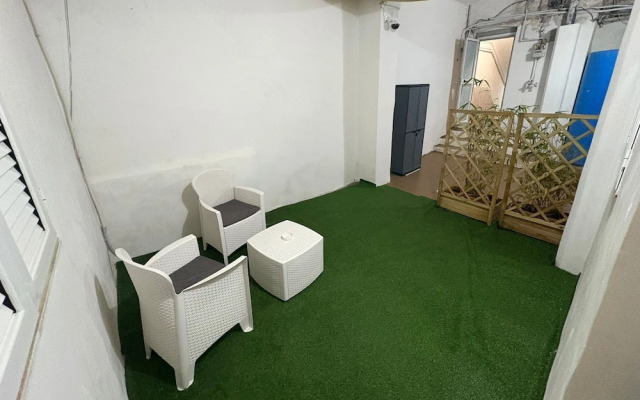 B&B Acclavio
