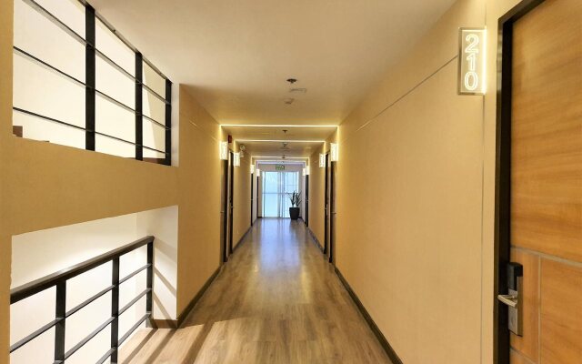 Real Suites