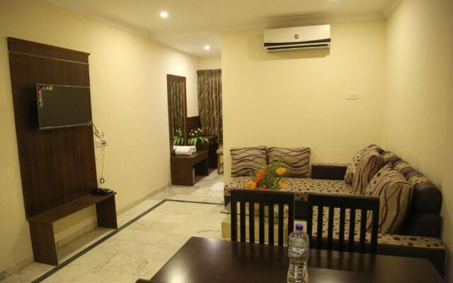 Poppys S.E.T Residency Kumbakonam.