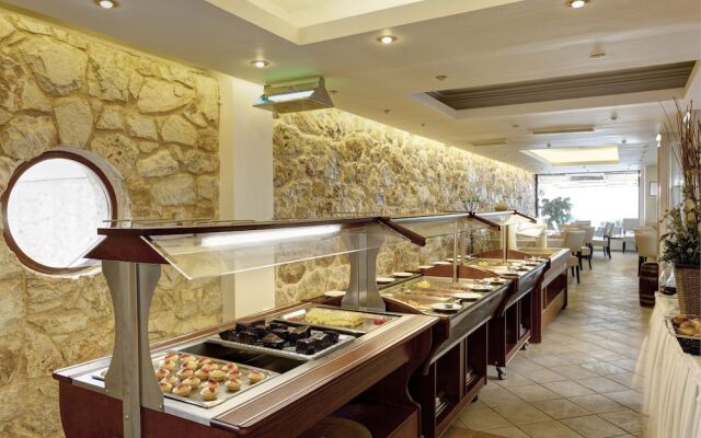 Indigo Mare Hotel Apartments