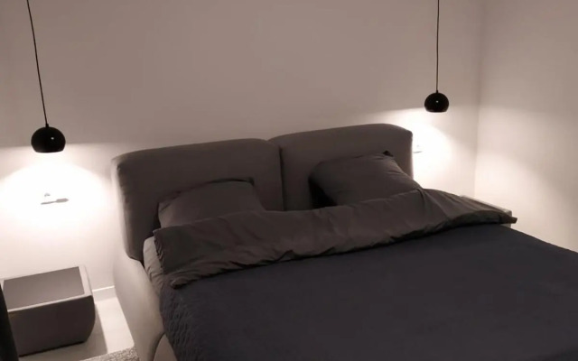 NEW modern apartment