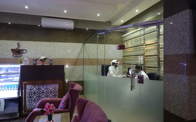 Oyo 378 Madinah Diamond