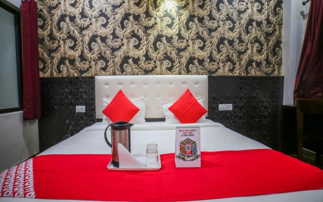 Hotel The Rajfort By OYO Rooms