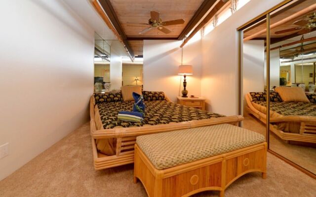 Kulakane 301 by RedAwning