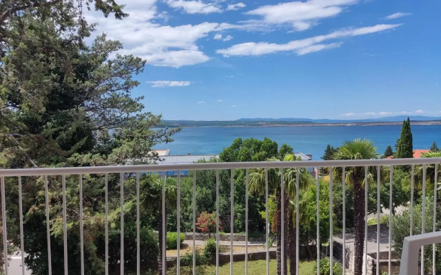 Guesthouse Porto 100m see, close Sandy beach, Pebble beach