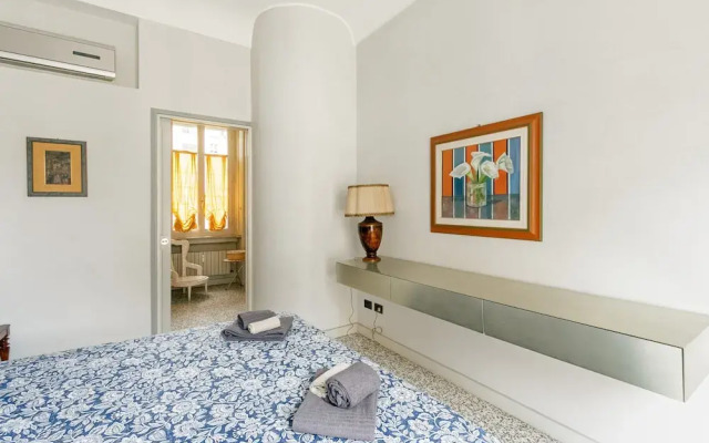 Elegant Apartment Near Duomo