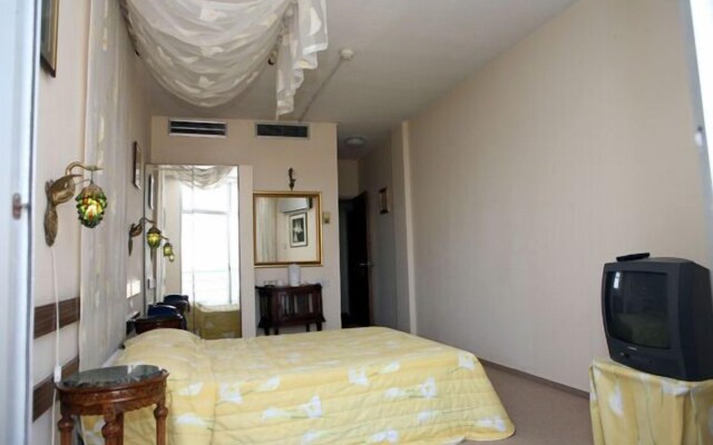 Sylva Hotel