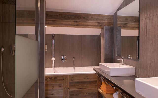 Chalet-Hôtel Les Gentianettes, The Originals Relais (Hôtels-Chalets de Tradition)