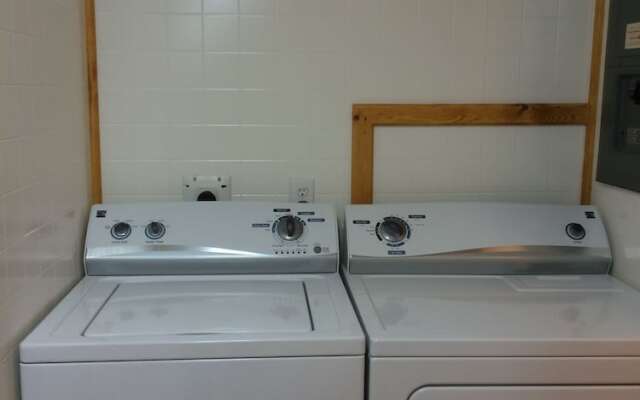 Blacktail Ridge Lodge & RV