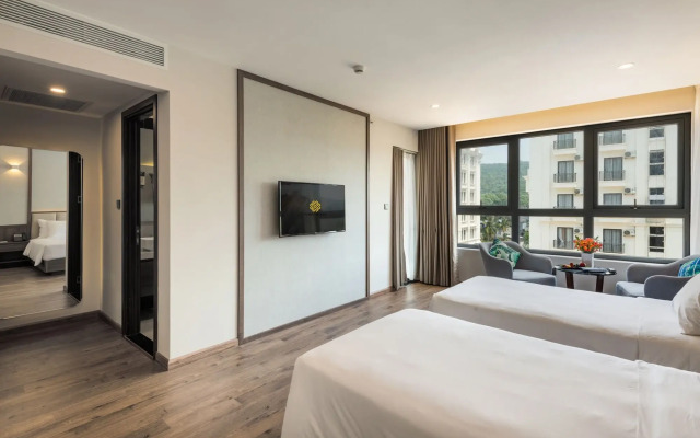 Sunset Beach Resort & Spa