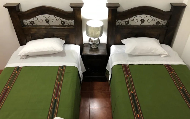 Hotel Panajachel Los Angeles