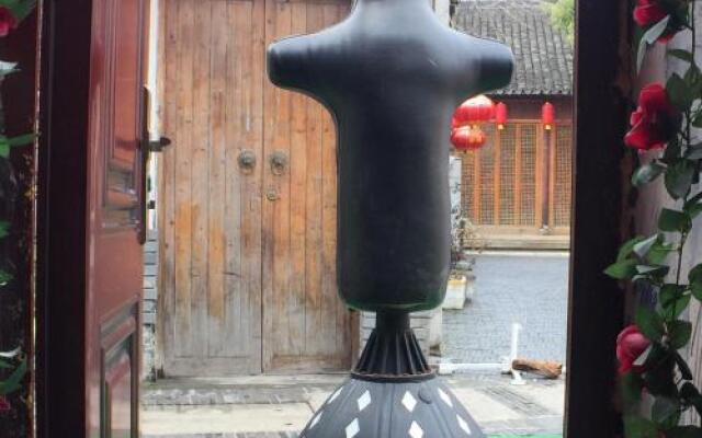 Xitang Black Inn