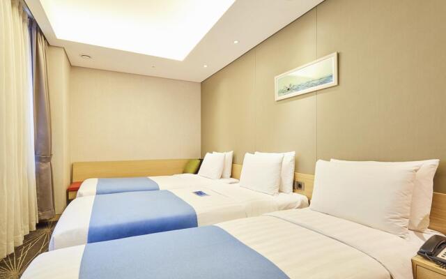 Days Hotel by Wyndham Seoul Myeongdong