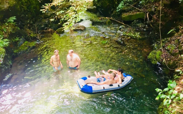 Vanguard Backpackers - Hostel