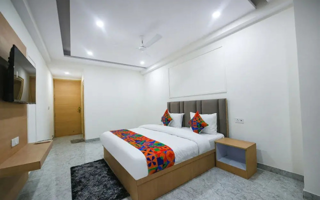 FabHotel Arjun Luxury Banquets and Rooms