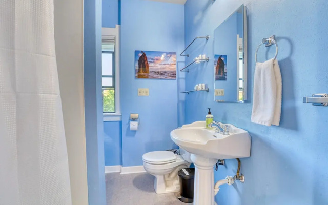 Walker’s Delight on Queen Anne