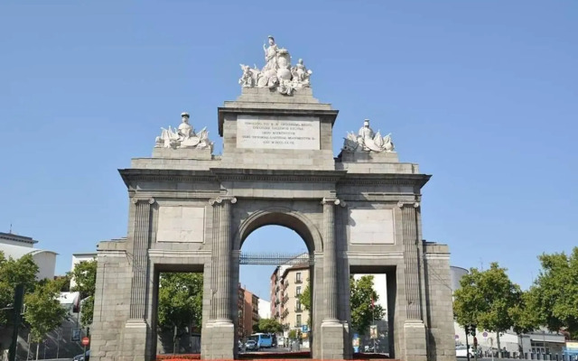 Silver Apartment Calle Toledo by Batuecas