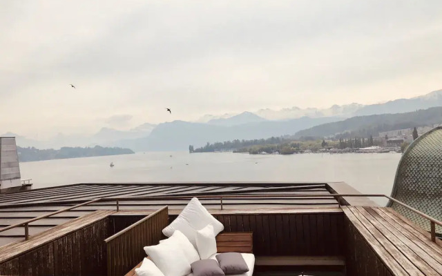 Lucerne Lake View Apartments