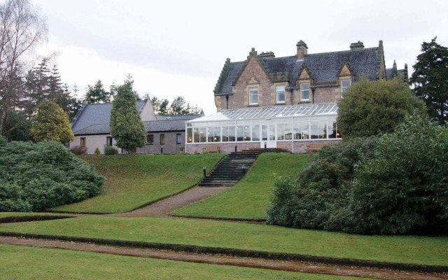 Lochardil House Hotel