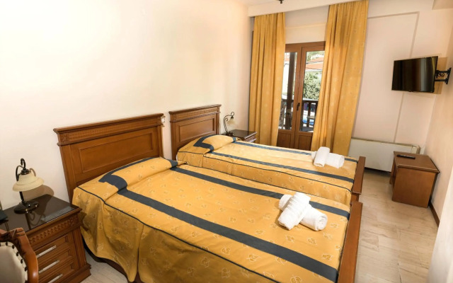 Famissi Hotel