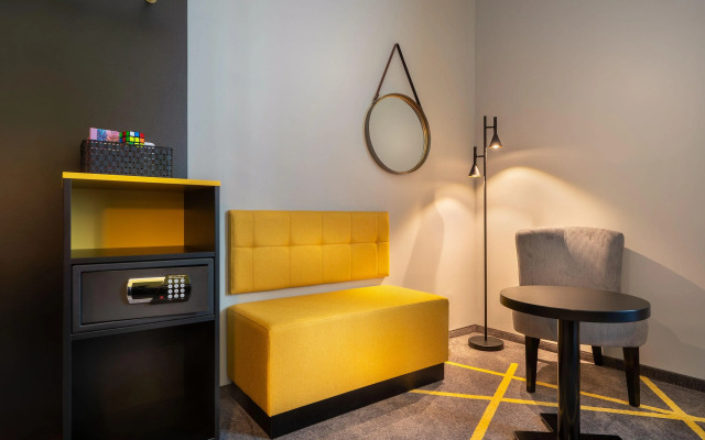 Holiday Inn - the niu, Fury Aschheim Messe by IHG