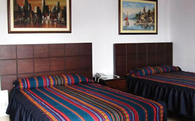 Miraflores Lodge
