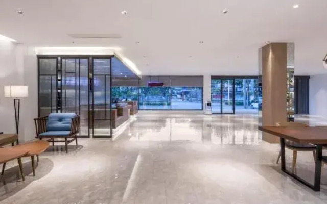 Hanting Hotel (Suzhou Luohe East Road Branch)