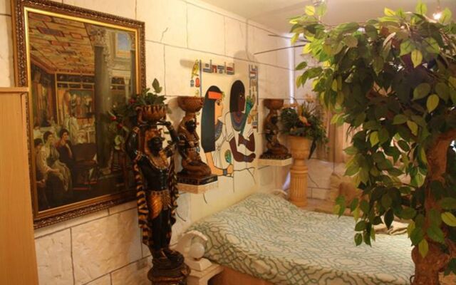 Kokomos Beach Resort